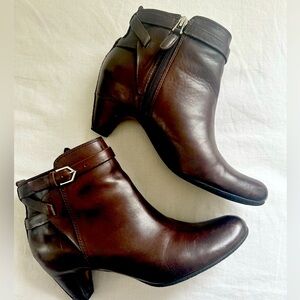Sam Edelman Maddox Expresso Bean Ankle Boots